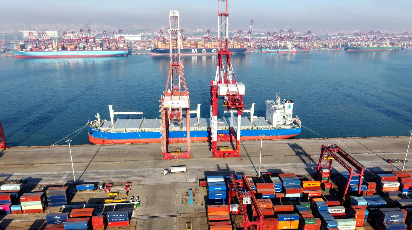 Xuất khẩu Trung Quốc tăng hơn 21%, thặng dư thương mại lên mức cao kỷ lục