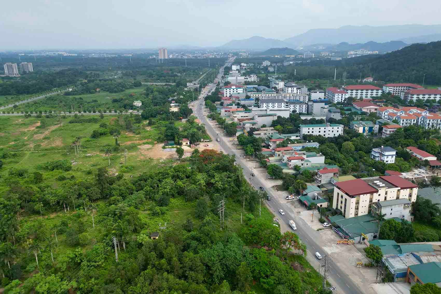Một đoạn tuyến Quốc lộ 21 đoạn Sơn Tây - Hòa Lạc - Xuân Mai. Nguồn ảnh: Báo Lao động