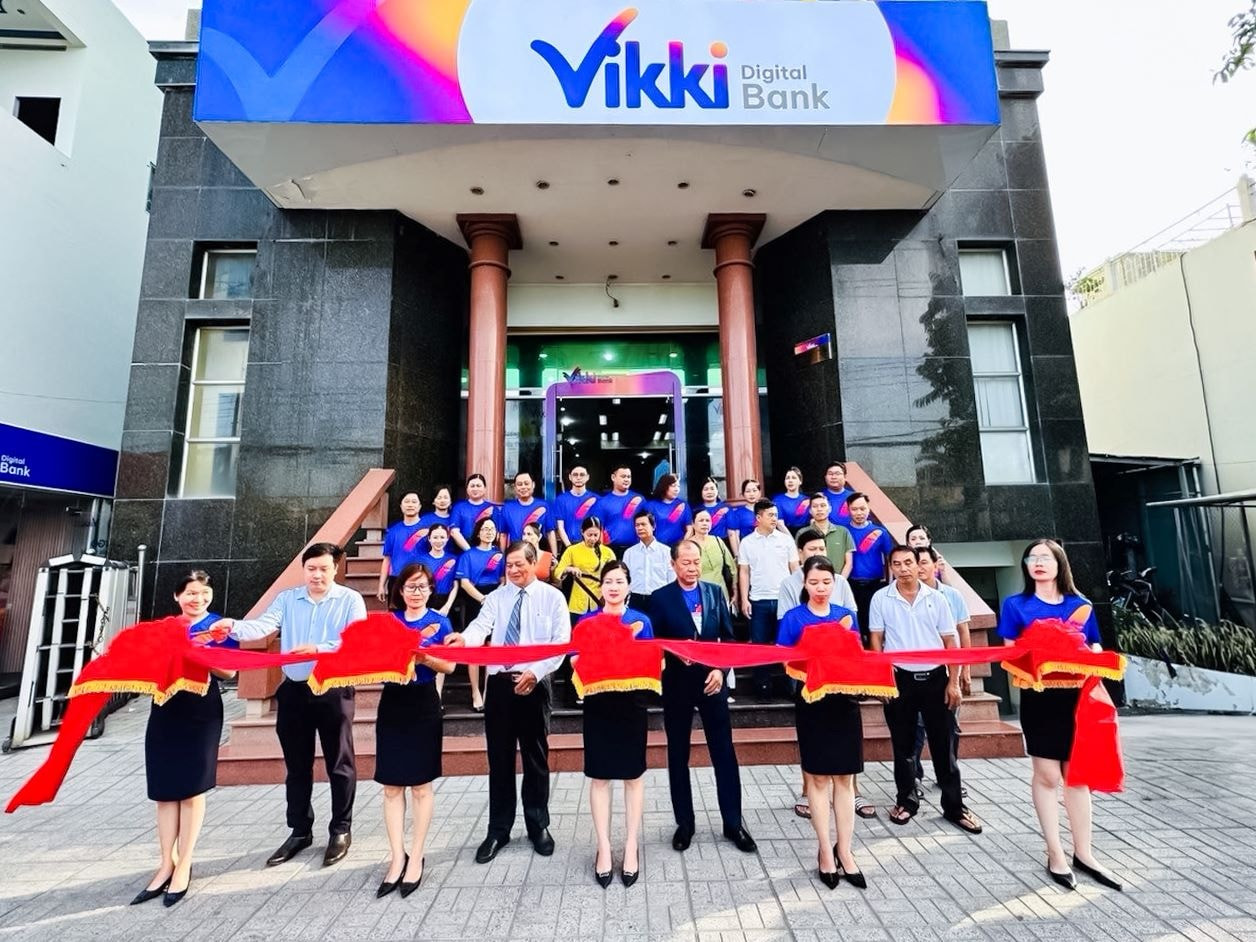 vikki-1-1-17398574113121394861136.jpg