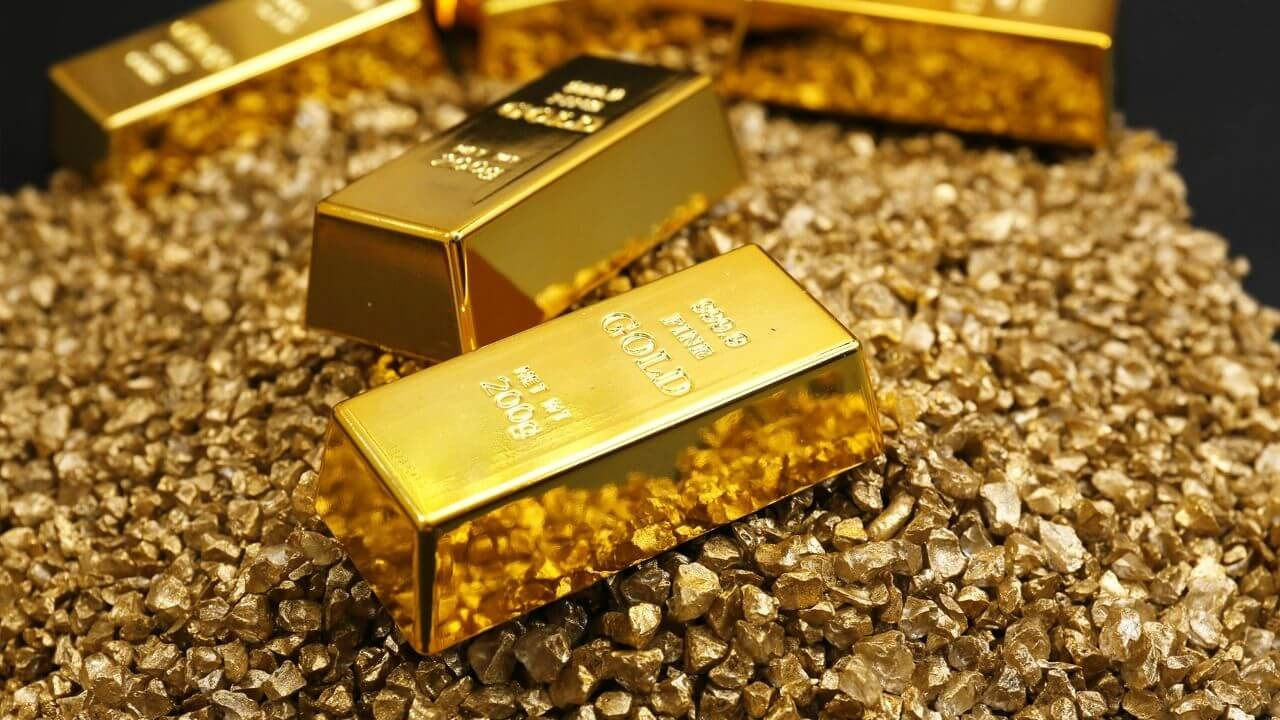 Trong phiên giao dịch ngày thứ Ba (17/2), giá vàng có thời điểm giảm tới 1,4%
