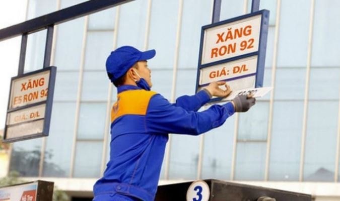 Từ 22h đêm 12/3, giá xăng dầu điều chỉnh tăng