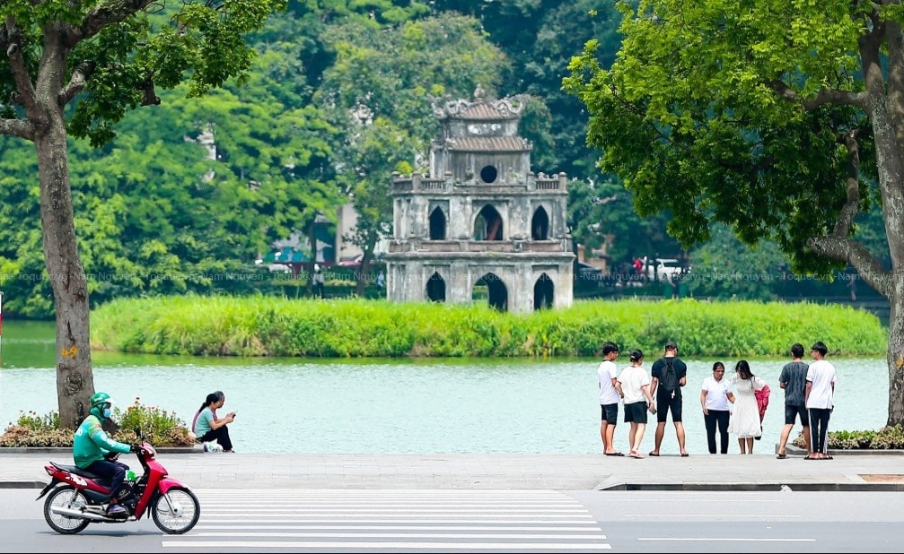 Từ hôm nay, tạm dừng hoạt động phố đi bộ khu vực hồ Hoàn Kiếm