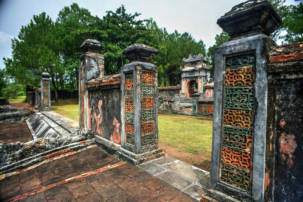 redsvn-lang-kien-thai-vuong-03_1773638335.jpg
