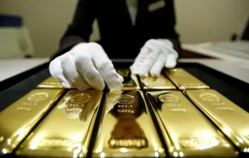 Quỹ vàng lớn nhất thế giới liên tục xả hàng khi giá vẫn trên 5.000 USD/oz