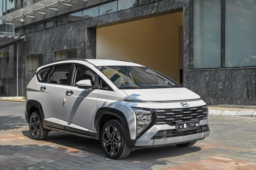 hyundai-stargazer-giam-gia-2.jpg