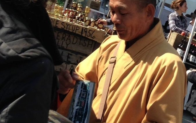 Bắt giữ đối tượng giả danh tu sĩ và cảnh sát để lừa đảo người dân