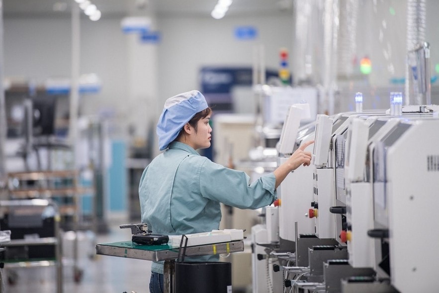 Hưởng lợi từ AI và thuế Mỹ giảm sâu: Ngành nào tại Việt Nam sẽ ‘hốt bạc’ năm 2026?