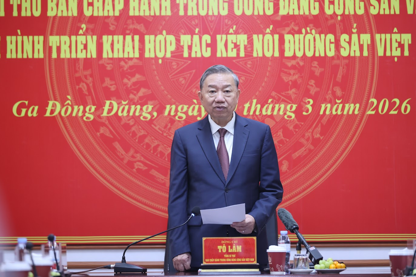 Tổng Bí thư Tô Lâm: Đường sắt kết nối Việt Nam - Trung Quốc phải là một đột phá chiến lược trong hợp tác kinh tế song phương- Ảnh 2. Tổng Bí thư Tô Lâm: Đường sắt kết nối Việt Nam - Trung Quốc phải là một đột phá chiến lược trong hợp tác kinh tế song phương- Ảnh 2.