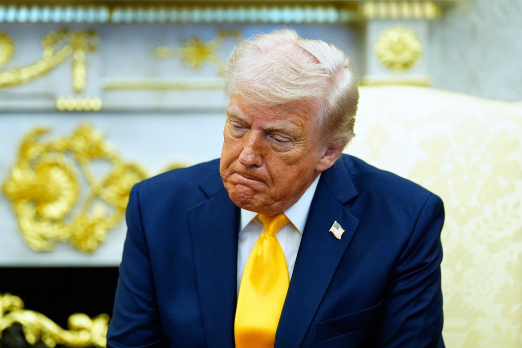 Tổng thống Mỹ Donald Trump tại Phòng Bầu dục ngày 19/3. (Ảnh: AP) ap26078585118891.jpg