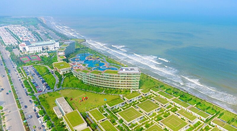 Quần thể du lịch nghỉ dưỡng hơn 5.500 tỷ với 152 bể bơi của FLC từng sở hữu 2 kỷ lục 'nhất Việt Nam'- Ảnh 2. Quần thể du lịch nghỉ dưỡng hơn 5.500 tỷ với 152 bể bơi của FLC từng sở hữu 2 kỷ lục 'nhất Việt Nam'- Ảnh 2.