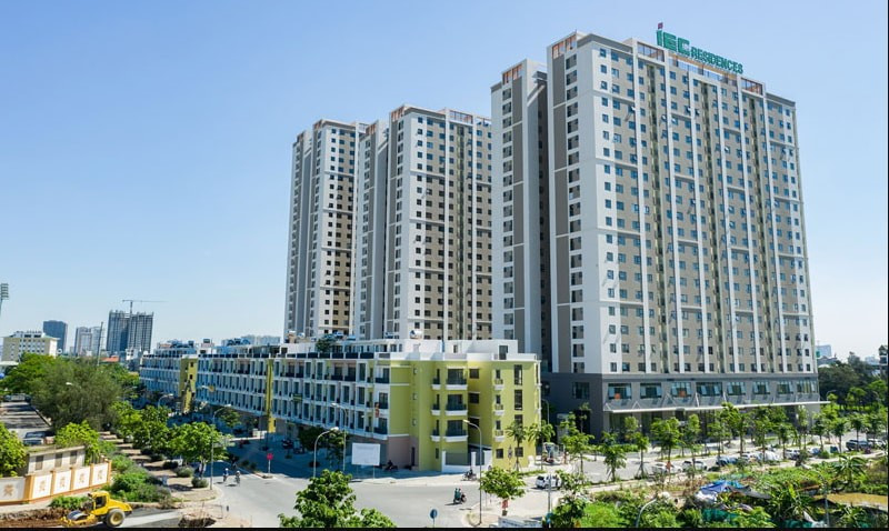 Bộ Xây dựng đề xuất không được bán tự do NƠXH sau 5 năm. Ảnh minh hoạ. tien-do-nha-o-xa-hoi-tien-do-iec-thanh-tri.jpg