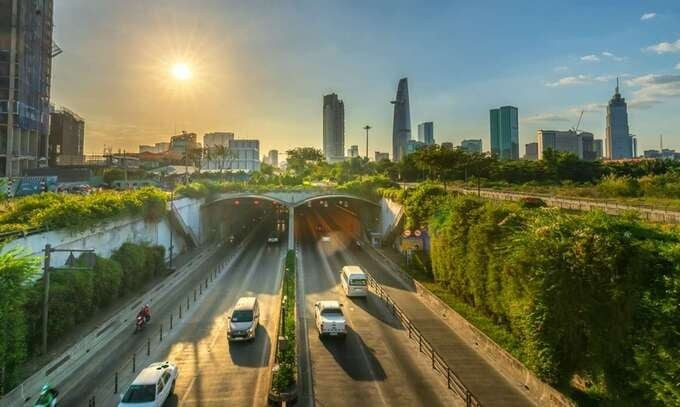 Chưa từng có trong lịch sử: Huy động 1.500 công nhân làm việc 3.000 ngày đêm, Việt Nam hoàn thành công trình dài nhất Đông Nam Á, tuổi thọ lên đến 100 năm- Ảnh 1. Chưa từng có trong lịch sử: Huy động 1.500 công nhân làm việc 3.000 ngày đêm, Việt Nam hoàn thành công trình dài nhất Đông Nam Á, tuổi thọ lên đến 100 năm- Ảnh 1.