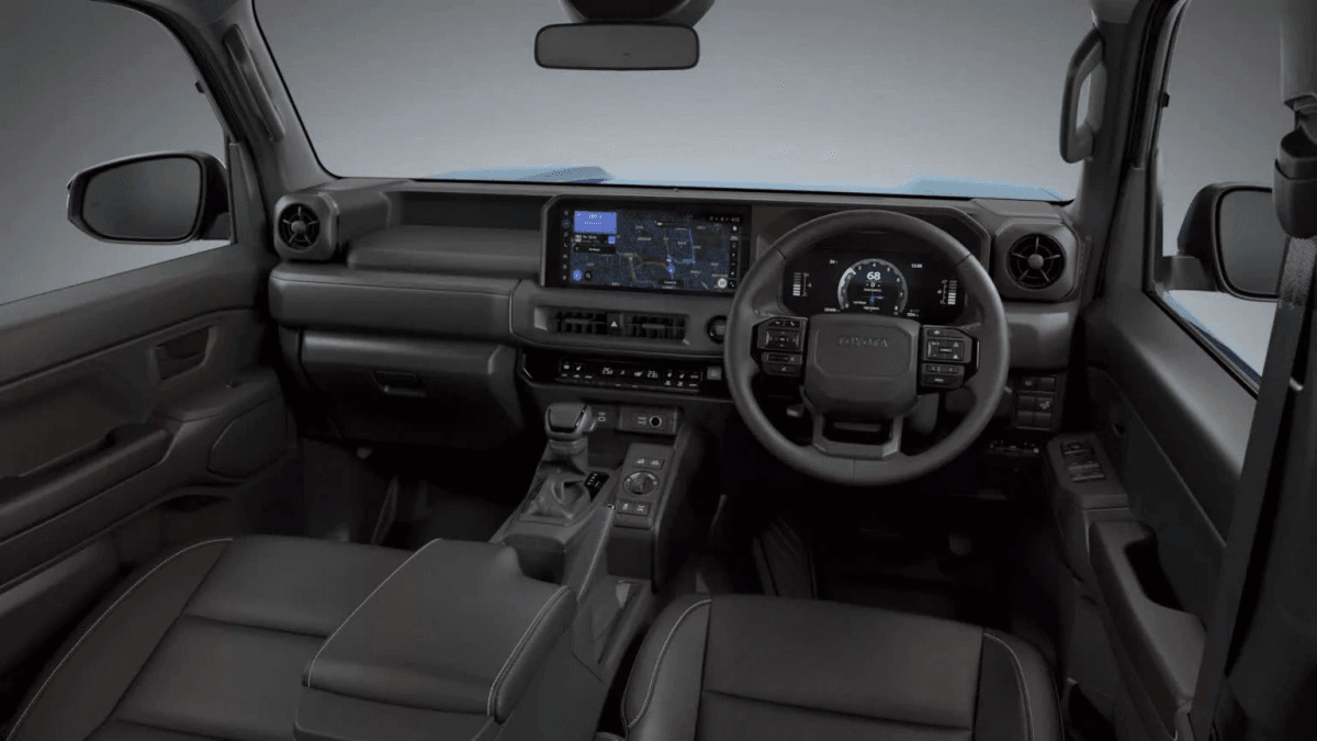 land-cruiser-fj-2026-ra-mat-thai-lan-3.png
