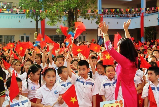 Chủ tịch UBND cấp xã được quyền tiếp nhận, điều động viên chức, giáo viên (Ảnh minh họa) 243ng.jpg