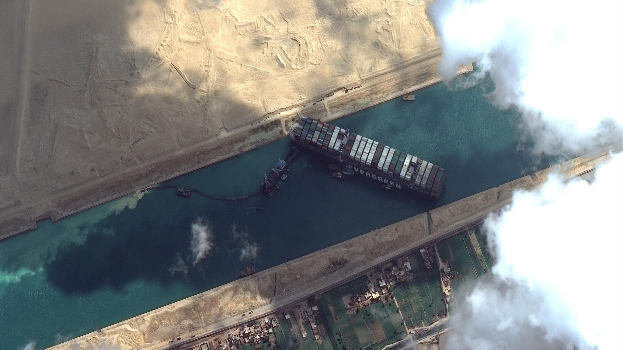 suez-16169806042911375356725-99-0-1250-2048-crop-16169806114841711193994_1774430152.jpg