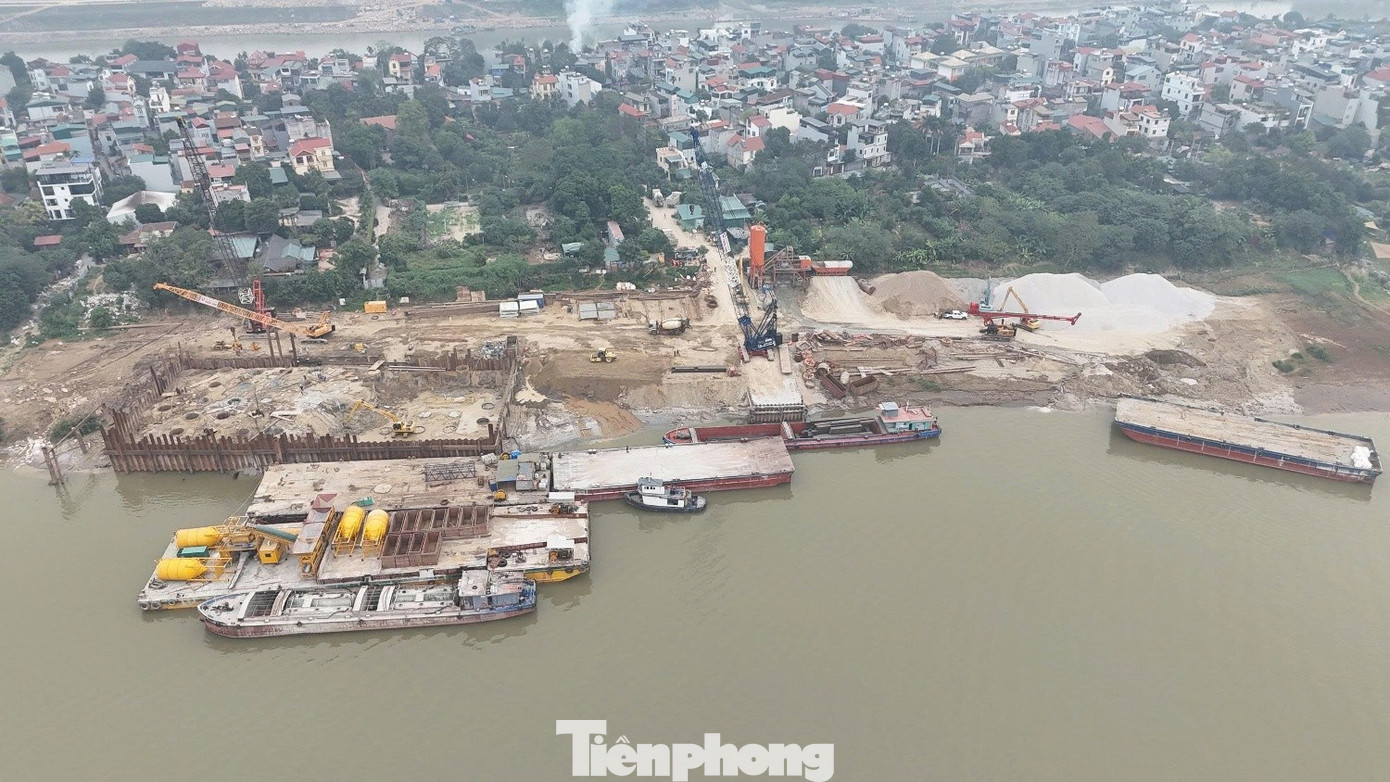 Các nhà thầu đang thi công cầu Tứ Liên tp-6.jpg