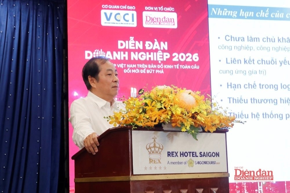 TS Đinh Thế Hiển: Doanh nghiệp Việt đang làm phần ‘xương’ nhất, bỏ ngỏ 80% lợi nhuận toàn cầu