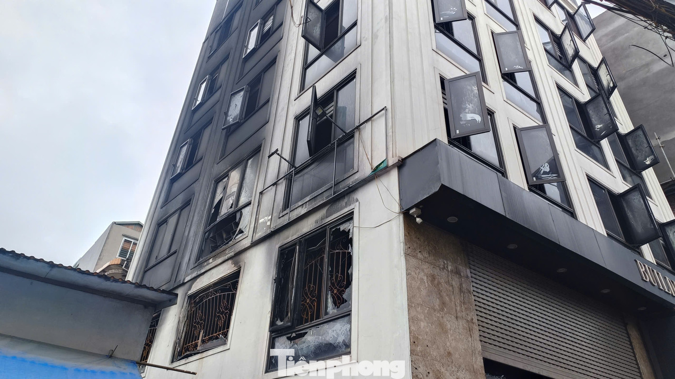 Ngôi nhà xảy ra hỏa hoạn. tp-c_chay-nha.jpg