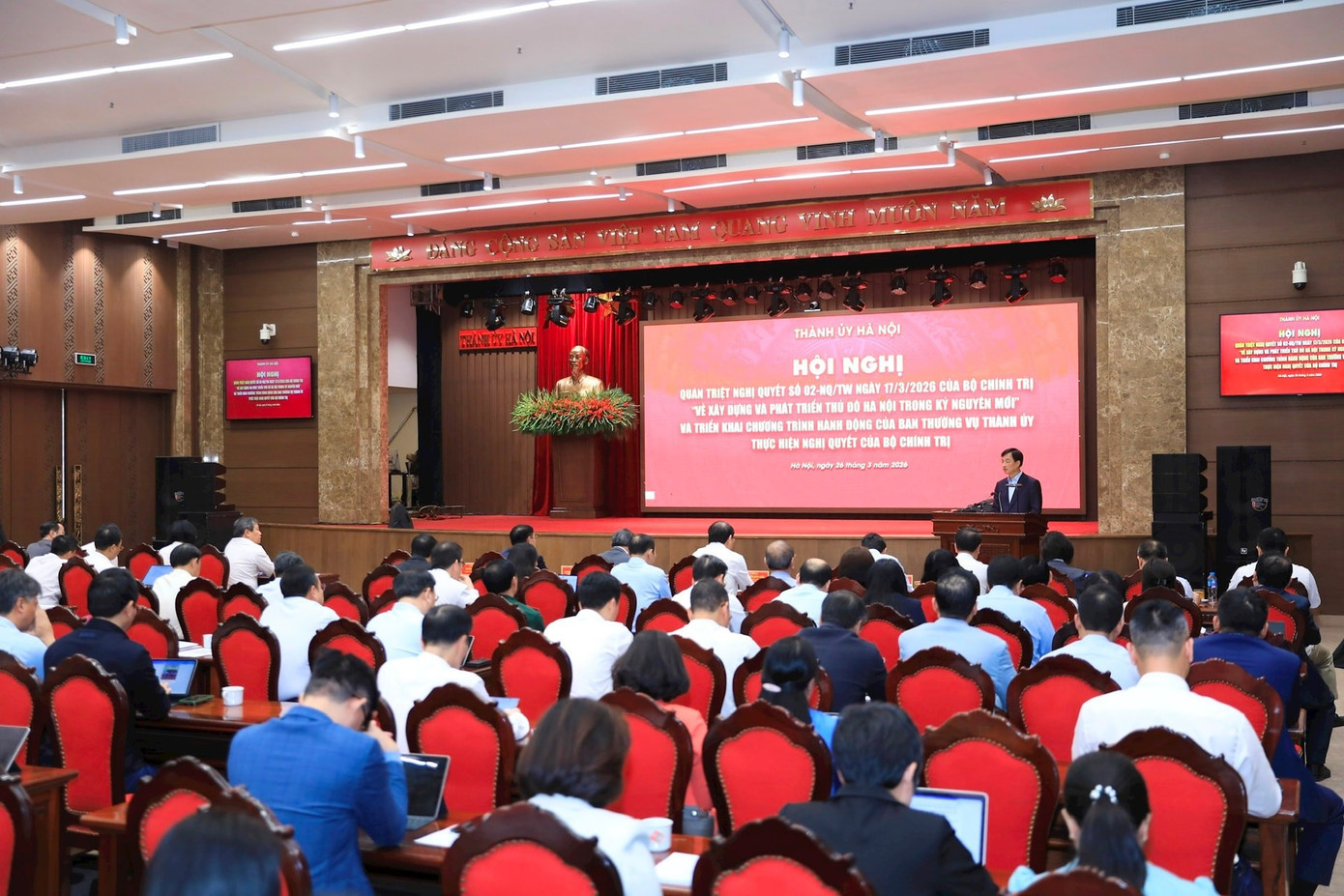 Ông Nguyễn Duy Ngọc: 'Hà Nội không được phép chậm!' - Ảnh 1.