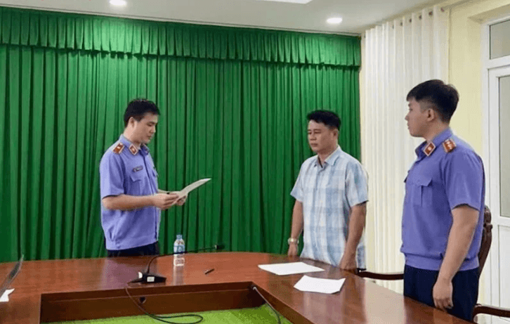 Khởi tố, bắt một nguyên Phó Thủ trưởng Cơ quan Cảnh sát điều tra - Ảnh 1.