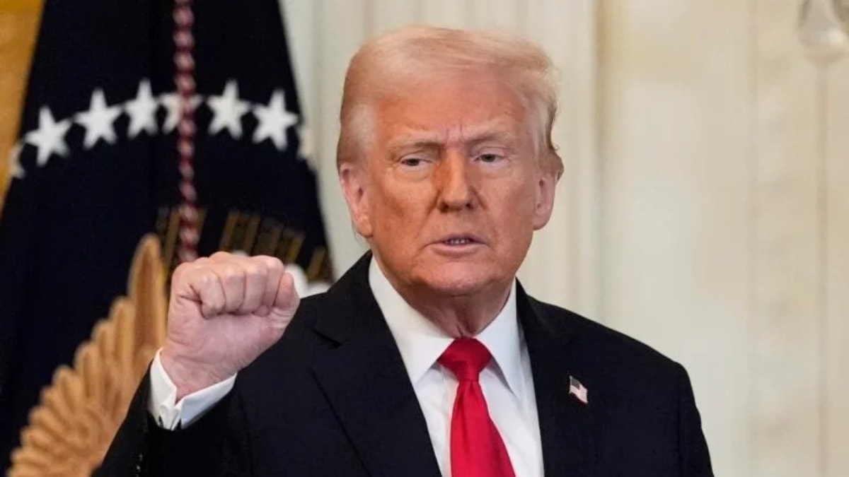 Nóng: Ông Trump hoãn tấn công các cơ sở năng lượng của Iran thêm 10 ngày