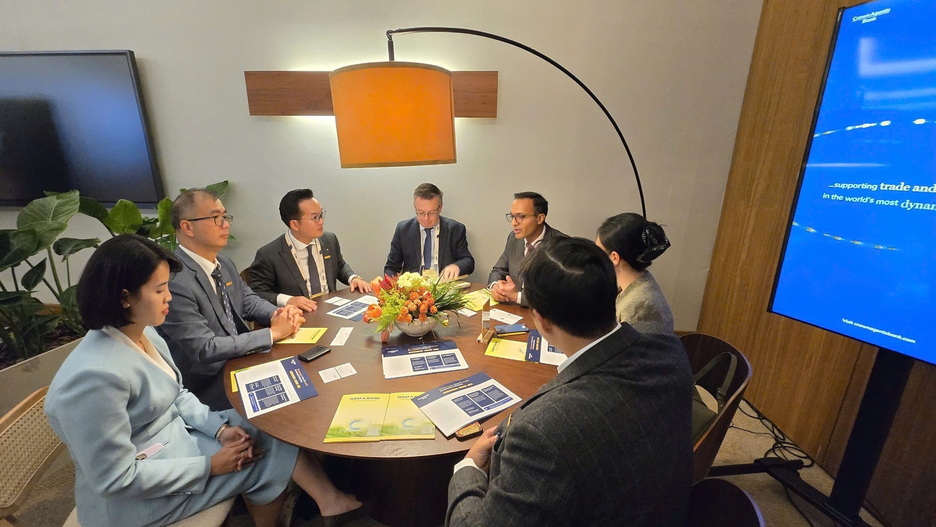 Nam A Bank mở rộng mạng lưới đối tác toàn cầu, cầu nối cho doanh nghiệp Việt bứt phá - Ảnh 1.