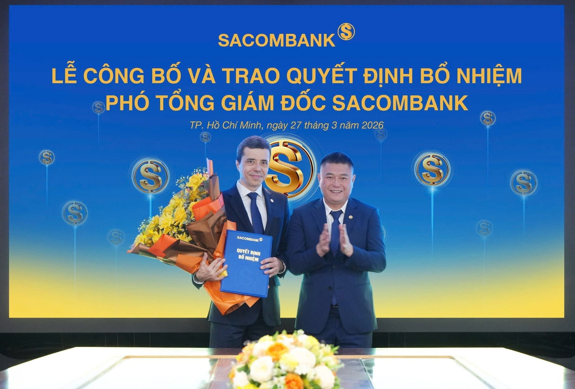 Sếp cũ VIB, SeABank, LPBank ngồi ghế nóng ngân hàng quy mô 920.000 tỷ đồng: Là chồng nữ cá mập Shark Tank mùa 6 - Ảnh 1.
