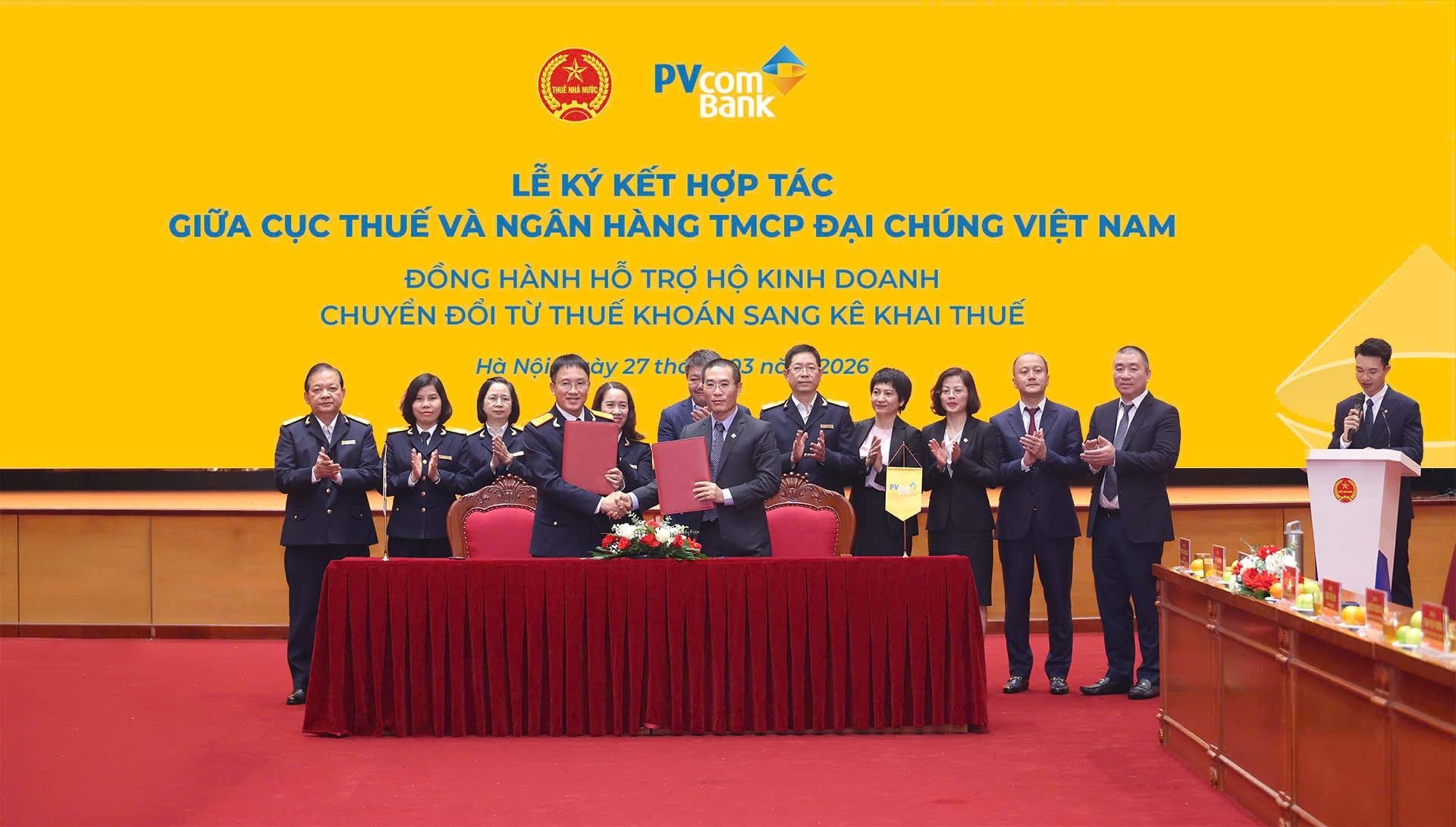 PVcomBank hợp tác với Cục Thuế hỗ trợ hộ kinh doanh kê khai thuế - Ảnh 1.