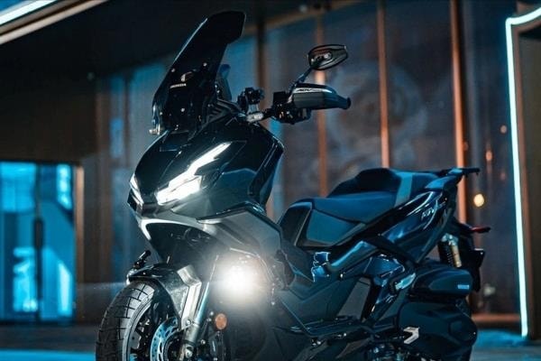 Gần 176 triệu cho một chiếc tay ga, Honda ADV350 có gì khiến người dùng 'xuống tiền' không tiếc?