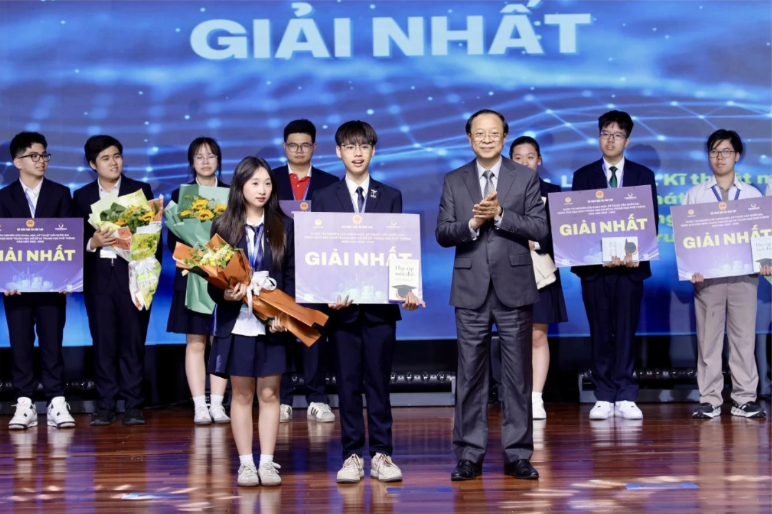 Giải Nhất khoa học kỹ thuật bị tố 'đạo văn': Bộ Giáo dục vào cuộc