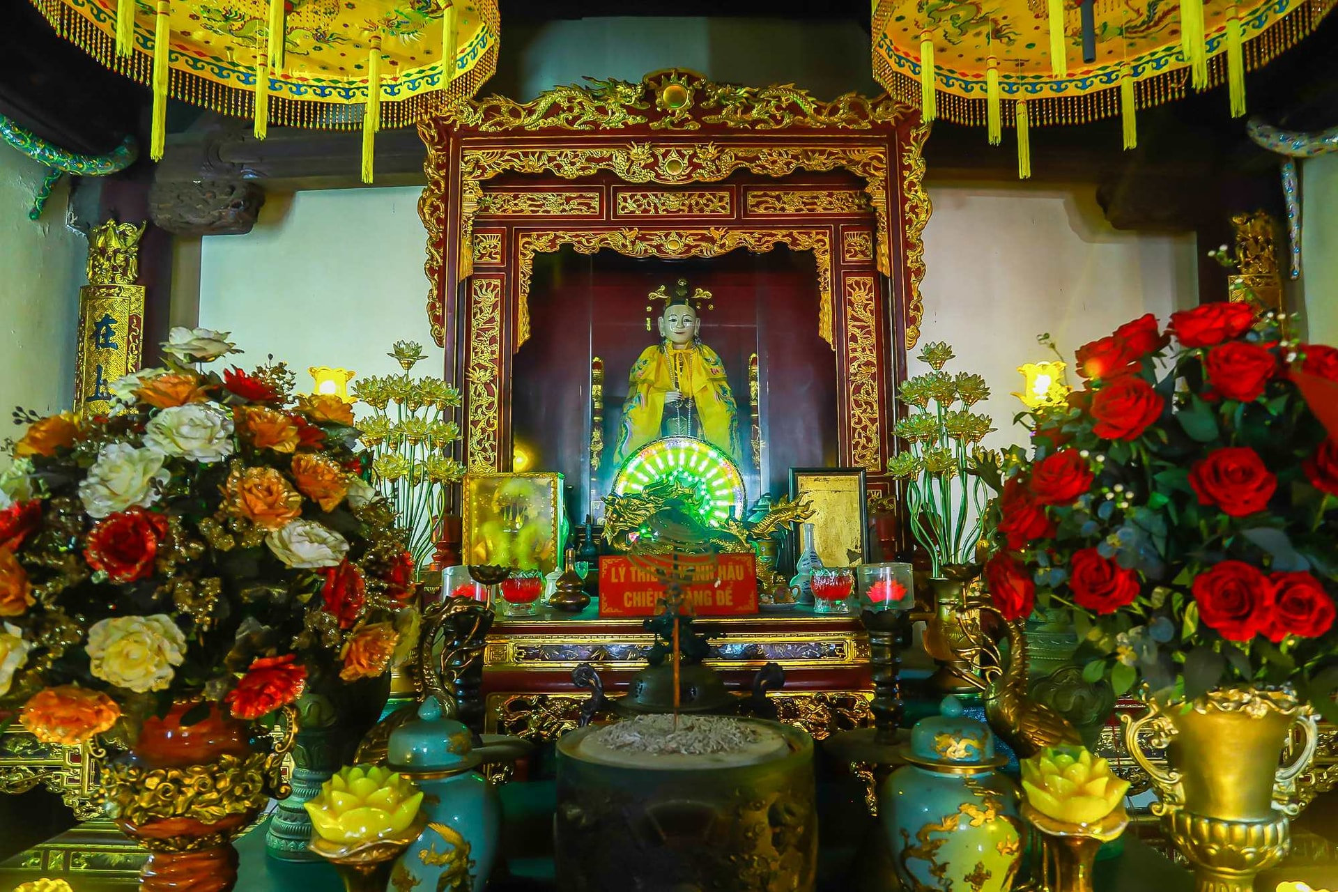 lychieuhoang4.jpg