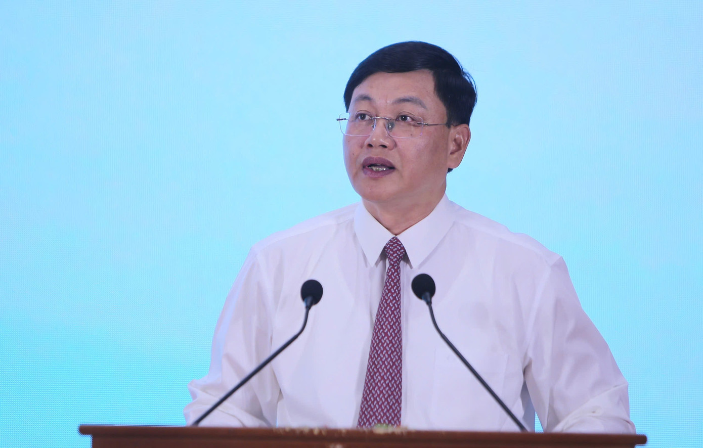 Ông Mai Xuân Liêm - Phó Chủ tịch UBND tỉnh Thanh Hóa phát biểu tại lễ ra mắt mô hình. Thanh Hóa thí điểm Kiosk thông minh, làm thủ tục hành chính trong vài phút - Ảnh 5.