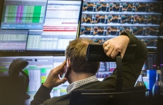 VN-Index đi lên trong nghi ngờ, CTCK cảnh báo sóng hồi 'mong manh'