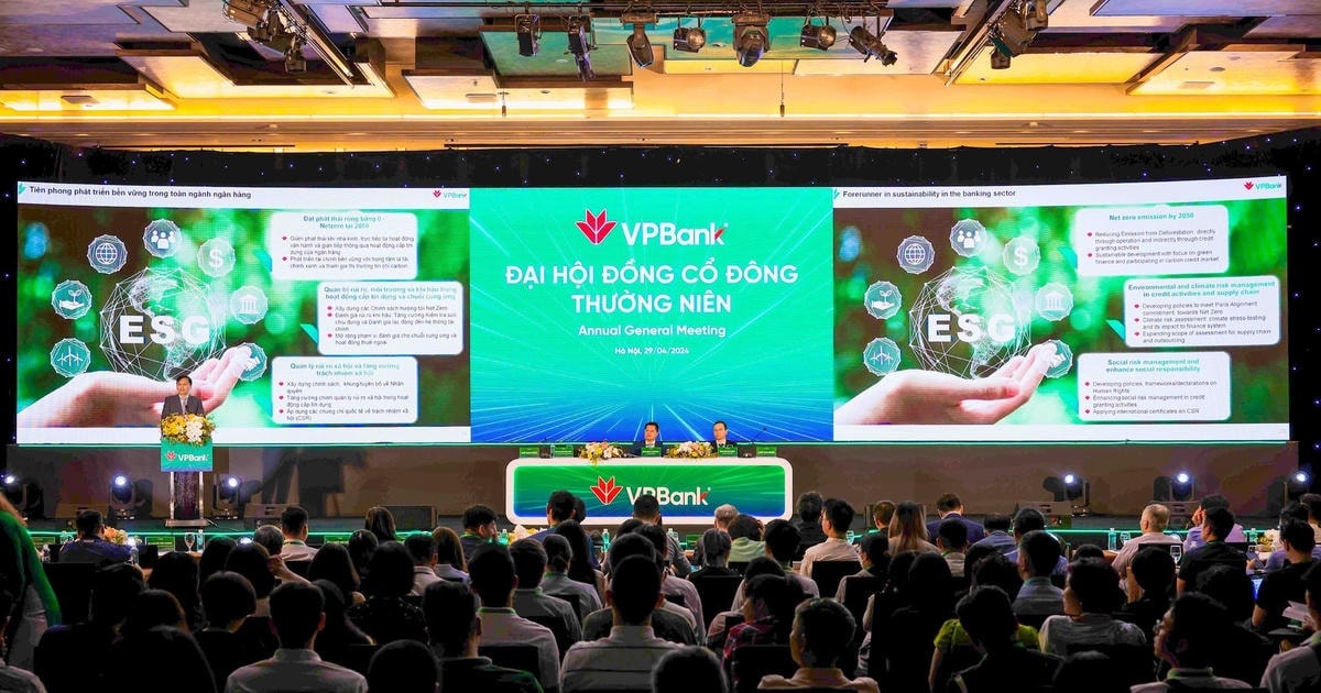 VPBank (VPB) có 83.000 cổ đông và hơn 30 triệu khách hàng