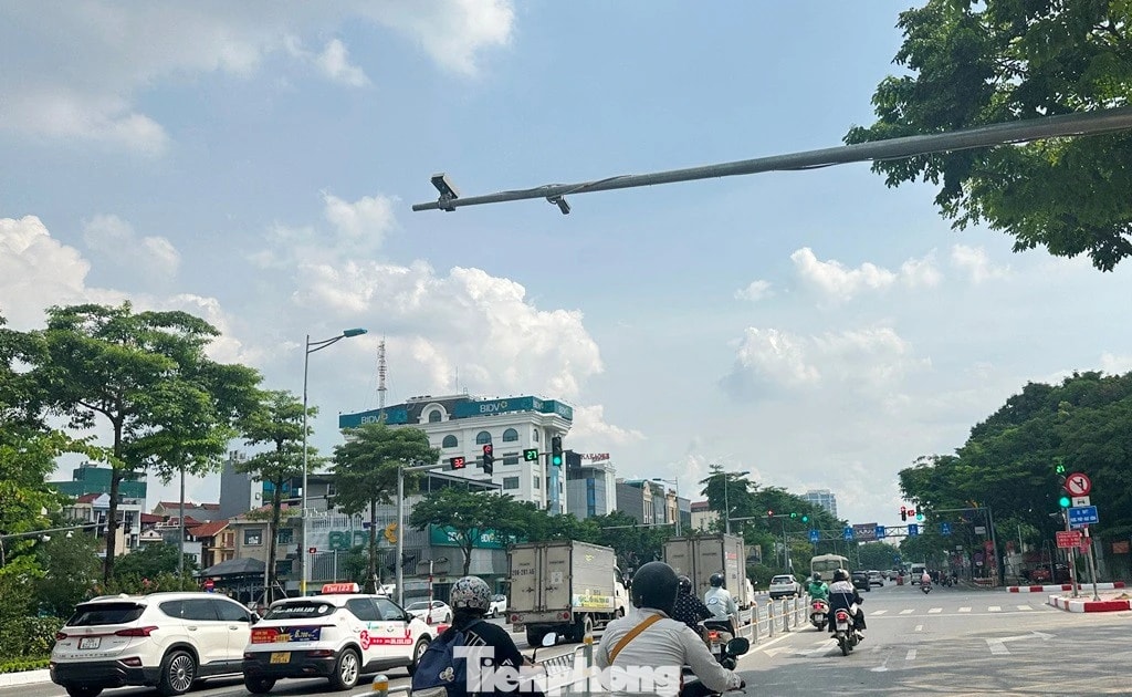 Lắp đặt camera AI trên đường Phạm Văn Đồng, Võ Chí Công