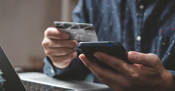 Trước 10/5, công an yêu cầu người từng chuyển tiền vào 12 tài khoản Vietcombank, BIDV… khẩn trương trình báo