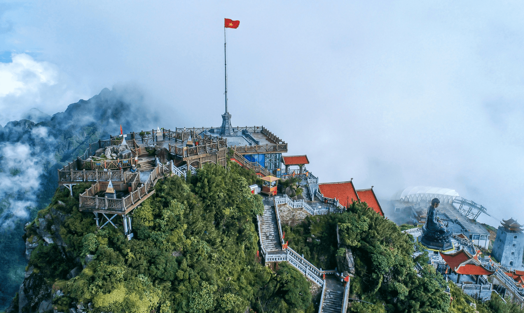 Điểm đến có tên gọi được giữ nguyên sau sáp nhập bất ngờ lọt top thị trấn nhỏ đẹp nhất trên thế giới- Ảnh 2.