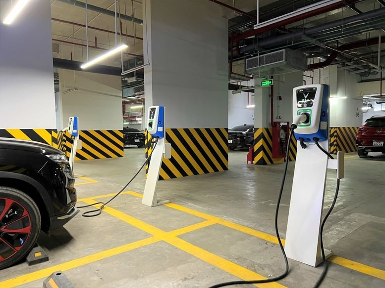 Thúc đẩy phát triển hạ tầng trạm sạc xe điện tại các khu chung cư