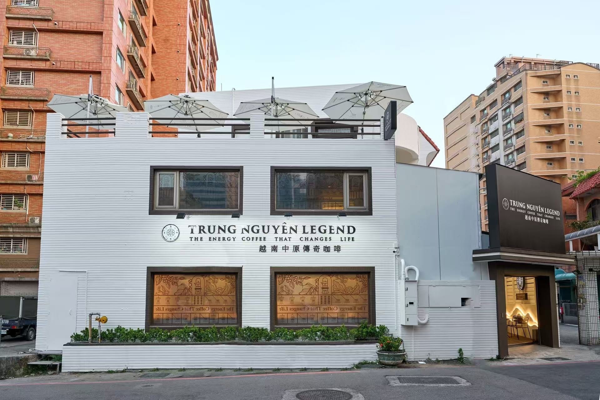 Sau thành công vang dội tại xứ tỷ dân, ông Đặng Lê Nguyên Vũ chính thức đặt chân đến Đài Loan với cửa hàng Trung Nguyên Legend đầu tiên