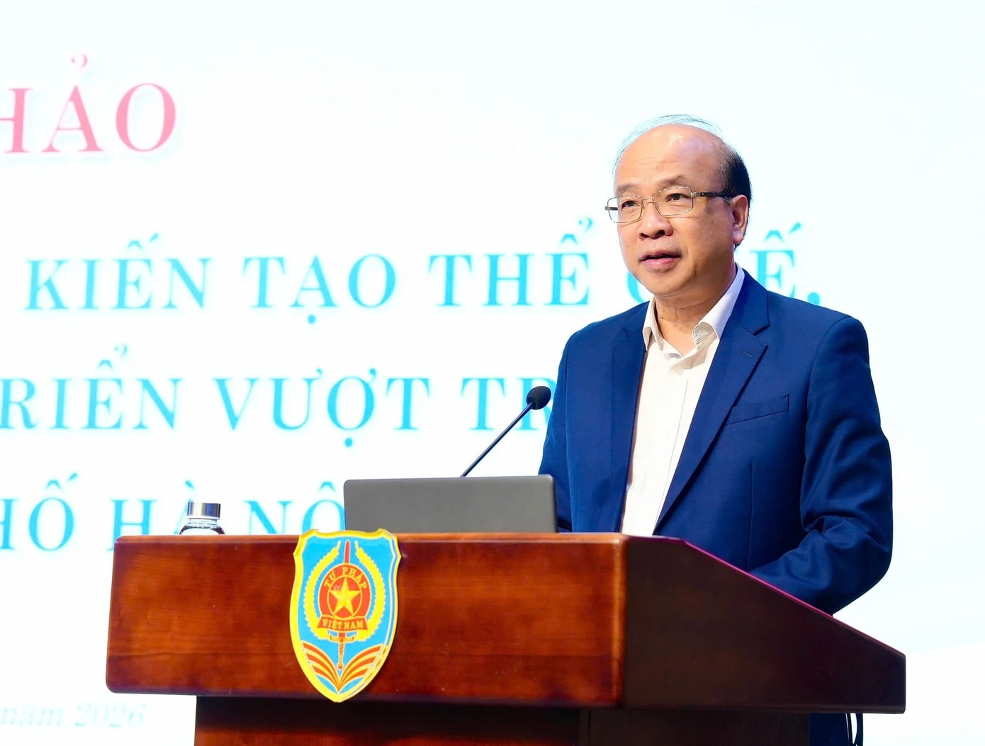 Hà Nội sẽ có nền tảng pháp lý để thử nghiệm 'mô hình mẫu' - Ảnh 1.