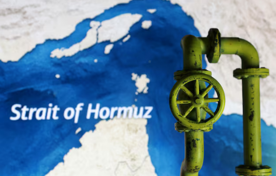 Ông Donald Trump vô tình trao 'cỗ máy kiếm tiền' trị giá 500 tỷ USD cho Iran?