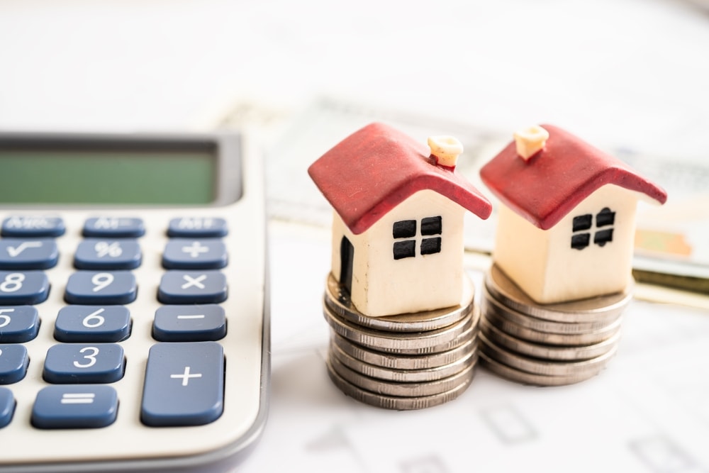 NÓNG: Bộ Tài chính đề xuất miễn thuế khi sang tên sổ đỏ cho người thân- Ảnh 1. NÓNG: Bộ Tài chính đề xuất miễn thuế khi sang tên sổ đỏ cho người thân- Ảnh 1.