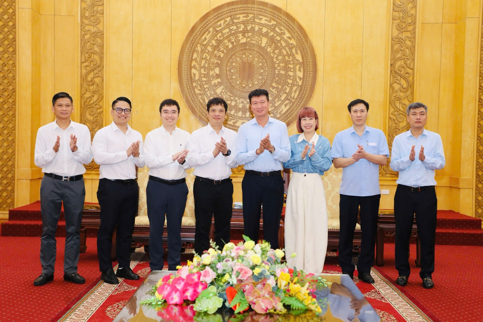 FPT lam viec voi Ninh Binh2