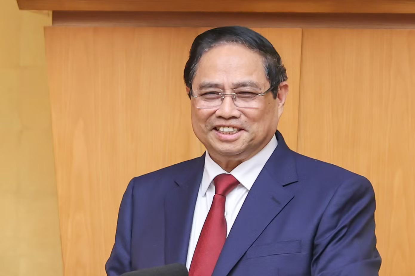 Thủ tướng Phạm Minh Chính gửi lời cảm ơn và tri ân đến các đồng chí lãnh đạo, toàn thể nhân dân, cộng đồng doanh nghiệp và bạn bè quốc tế. Ảnh: VGP Thủ tướng Phạm Minh Chính cảm ơn và tri ân lãnh đạo Đảng, Nhà nước cùng toàn thể nhân dân - Ảnh 1.