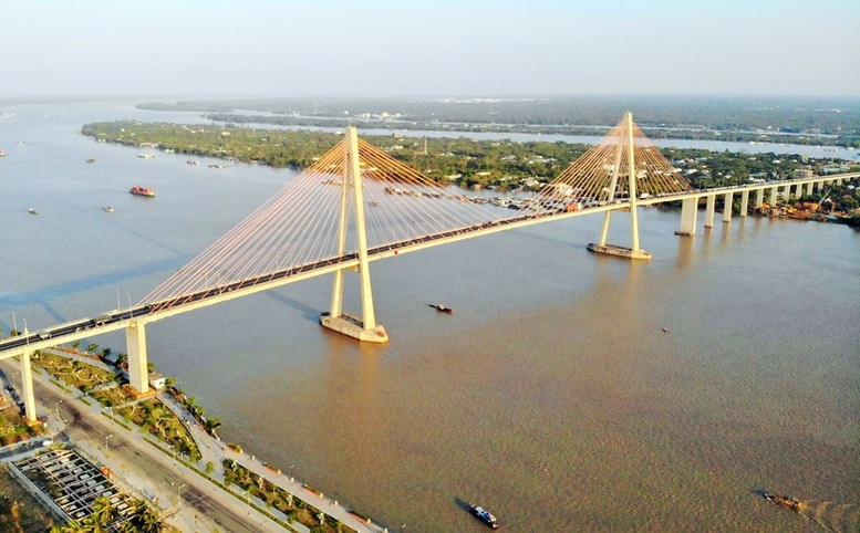 Cây cầu dây văng đầu tiên hoàn toàn do người Việt xây dựng: Phá thế qua sông lụy phà, rút ngắn thời gian di chuyển còn 15 phút- Ảnh 2. Cây cầu dây văng đầu tiên hoàn toàn do người Việt xây dựng: Phá thế qua sông lụy phà, rút ngắn thời gian di chuyển còn 15 phút- Ảnh 2.
