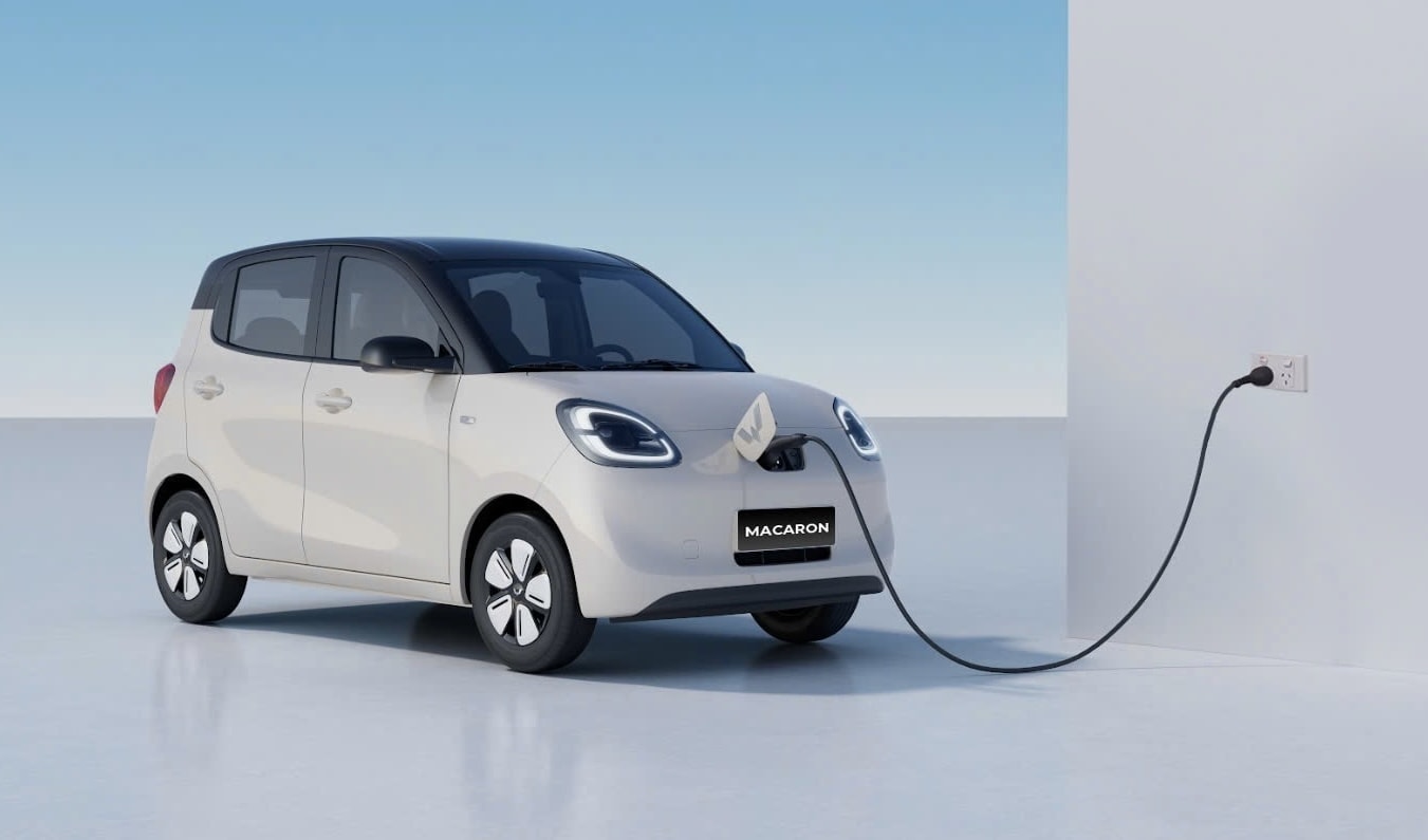 Tin vui cho những ai đang đắn đo, mẫu ô tô điện đến từ thương hiệu lớn đã giảm giá còn 257 triệu: Thiết kế bo tròn, nội thất rộng rãi, đi xa 300km