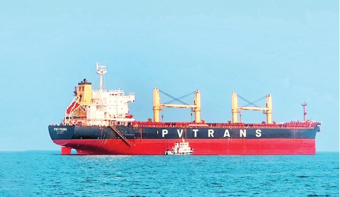 Bộ Ngoại giao vào cuộc, đội tàu của doanh nghiệp 10.000 tỷ mắc kẹt tại eo biển Hormuz sắp được giải cứu