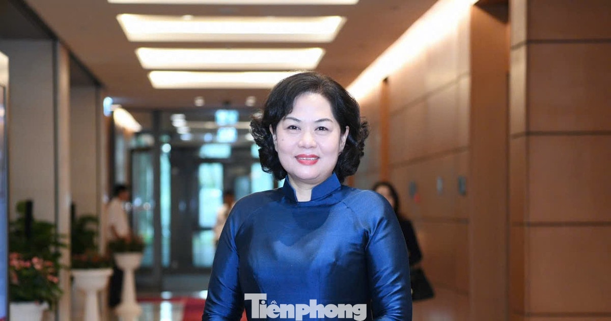Thống đốc Ngân hàng Nguyễn Thị Hồng làm Phó Chủ tịch Quốc hội