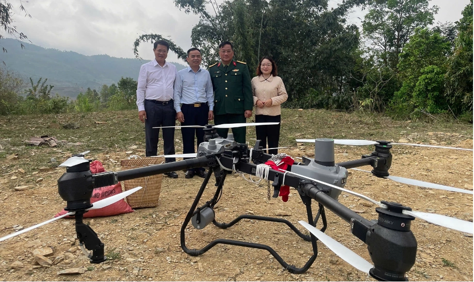 UAV được thử nghiệm vận chuyển nông sản tại tỉnh Điện Biên trong dự án phối hợp giữa Bộ Khoa học và Công nghệ và FPT hồi đầu tháng 3