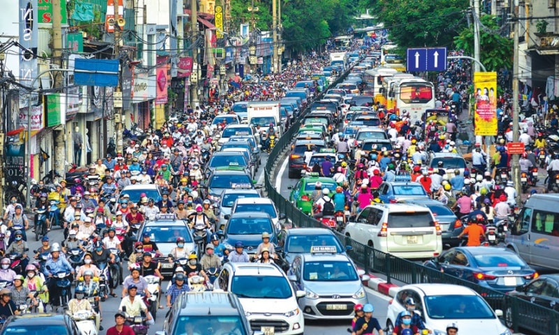 Từ 9.000 đồng/lần đổi pin đến giấc mơ 1 triệu xe: VinFast đang thắng lớn trong cuộc đua xe điện?